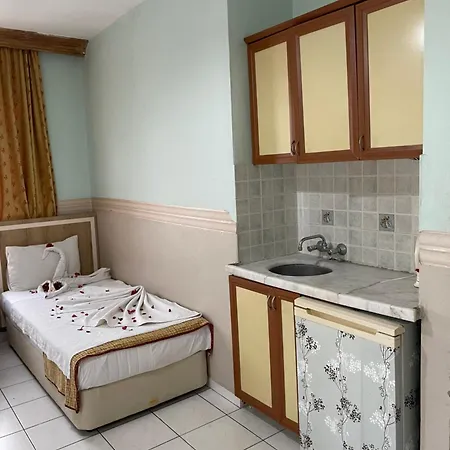 Best Life Apart Aparthotel 3*