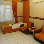 Life Apart-hotel 3*