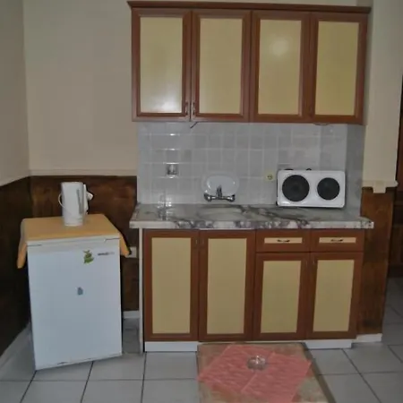 Life 3* Алания